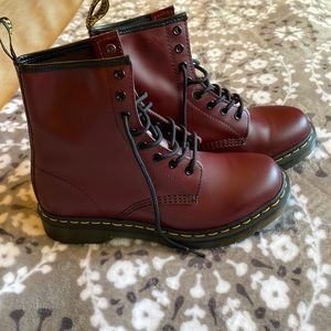 Practically new Dr Martens size 9 burnt red